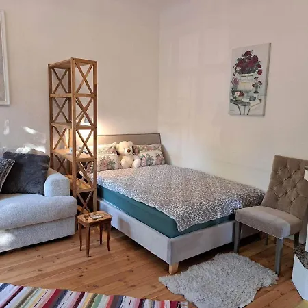 Apartamento Armas Siseouega Kesklinnakorter, Esplanaadi Tn. *
